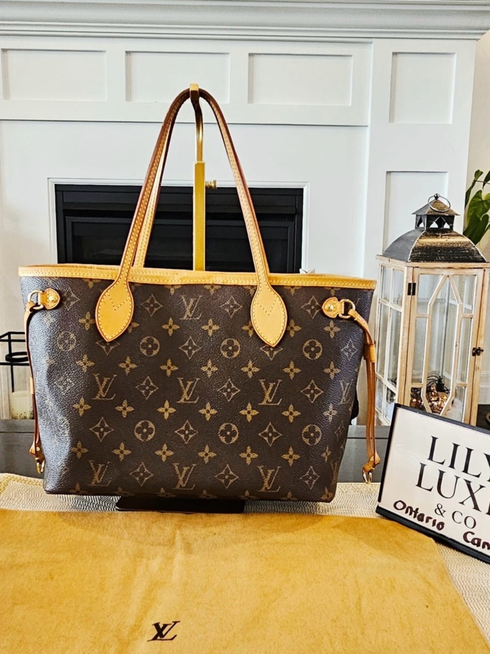 Louis Vuitton Monogram Neverfull PM Canvas Tote
